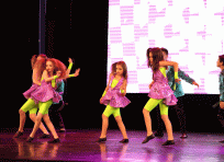 36. Glamorous PR (FS2022) 14.JPG